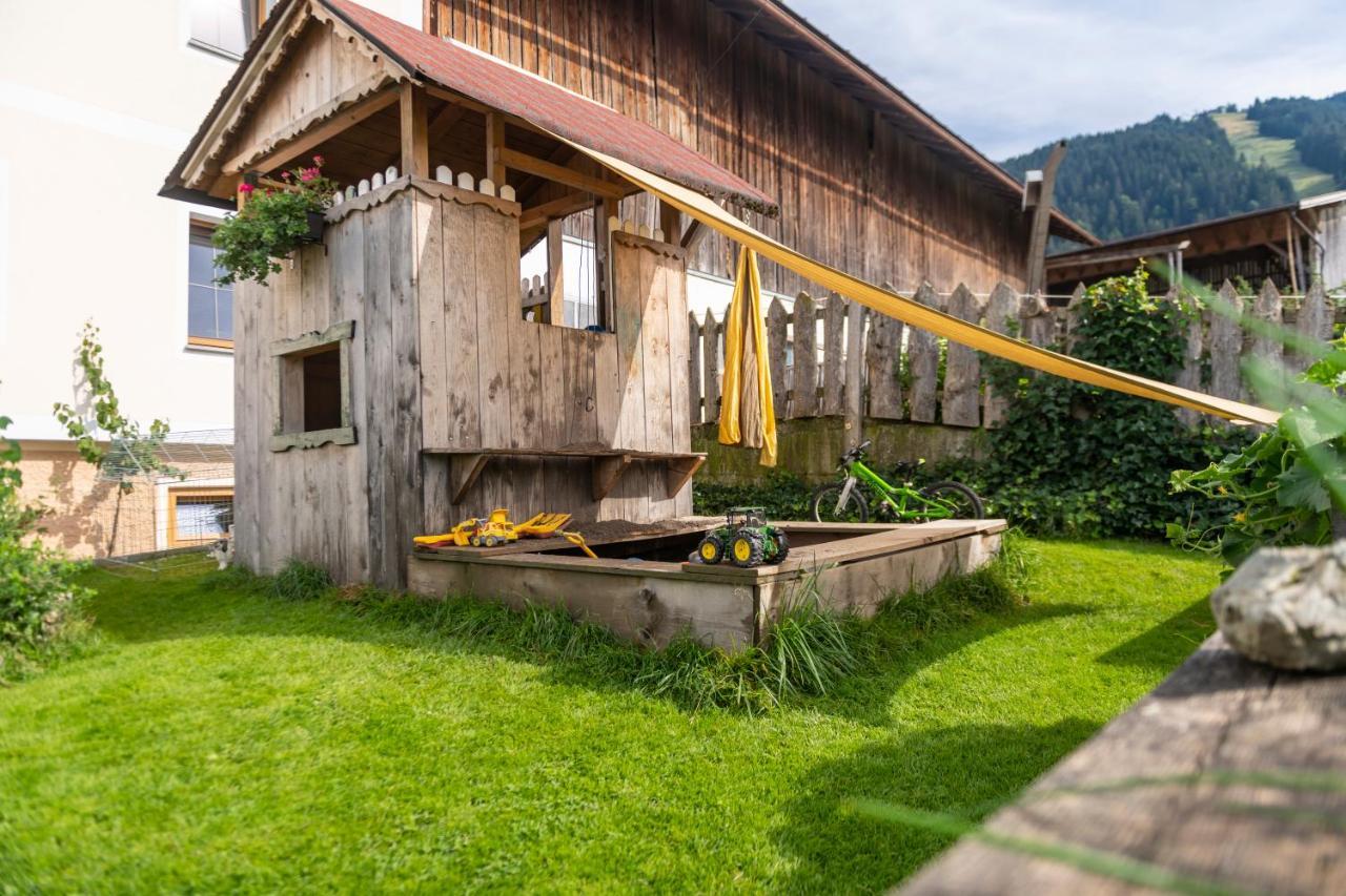 Hartlhof Urlaub Am Baby- Und Kinderbauernhof Niederau Exterior photo